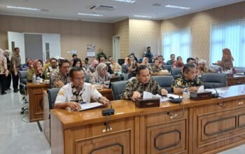 DPRD Bojonegoro Lanjutkan Rapat Banggar Bahas Sisi Belanja APBD 2025