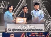 DPRD Bojonegoro Raih Dua Penghargaan di Legislatif Jatim Awards 2025
