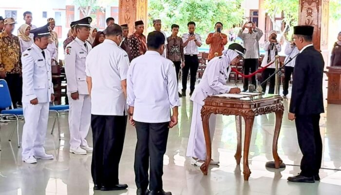 3 Kades PAW Dilantik, Ini Pesan Bupati Bojonegoro Wahono