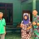 Yonif TP 885 Belibis Putih dan Warga Bojonegoro Makin Dekat Lewat Berbagi Daging Kurban