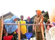 Pemkab Bojonegoro terus menyalurkan Bantuan Air Bersih ke Wilayah yang Kekurangan Air
